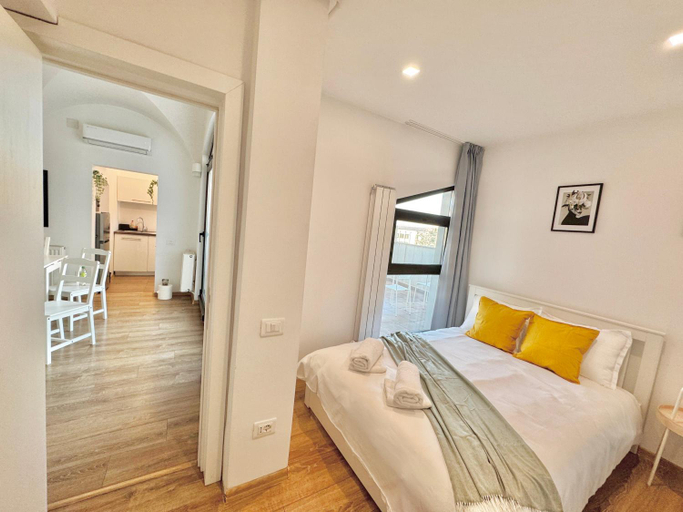 Others 4, Victoriei Two Bedroom Apartment, Municipiul Bucuresti