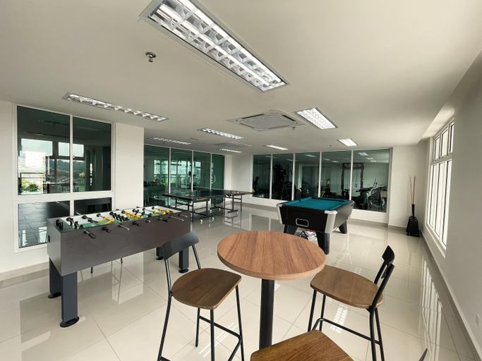 Food & Drinks, 121 Residences @ The Homez Near One Utama Starling, Petaling Jaya