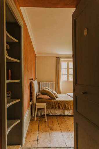 Bedroom 2, Maison d'hotes de charme avec piscine, La Lhuiseraie, Ain