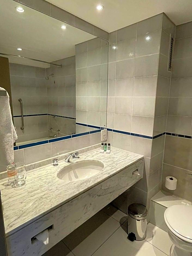Bathroom 4, Southern Sun Newlands, City of Cape Town