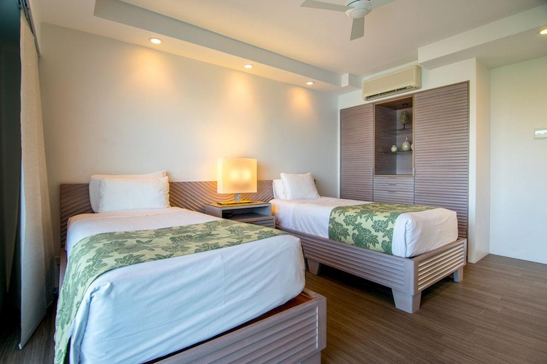 Bedroom 3, Waikiki Shore by OUTRIGGER, Honolulu