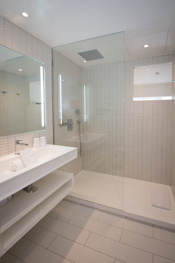 Bathroom 4, La Vague de Saint Paul, Alpes-Maritimes