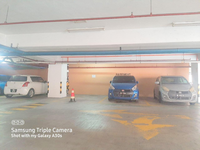 Others 5, Male Room at Plaza Rah, KL City Centre, Kuala Lumpur