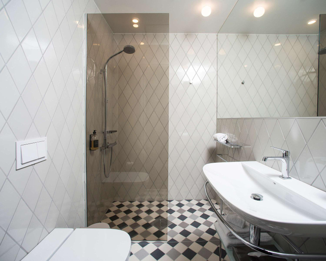 Bathroom 4, Bergen Børs Hotel, Bergen