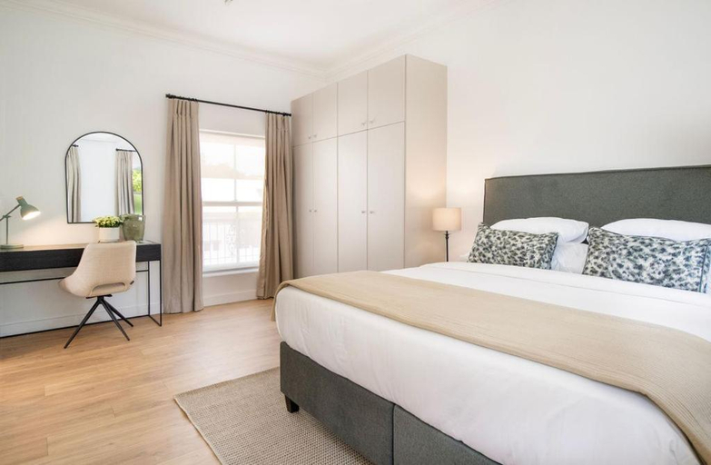 Others 3, Middedorp Apartments, Cape Winelands