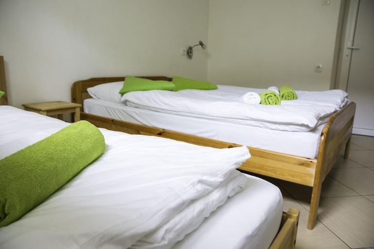 Bedroom 2, Zvezdica, Ljubljana