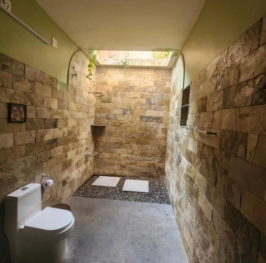 Bathroom 5, Mandaram villas, Alappuzha