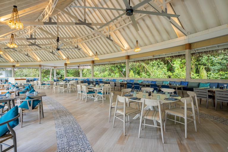 Food & Drinks 5, Ifuru Island Maldives, Raa Atoll