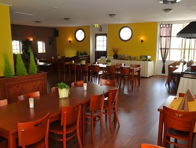 Food & Drinks 5, Hotel Restaurant It Posthus, Ferwerderadiel