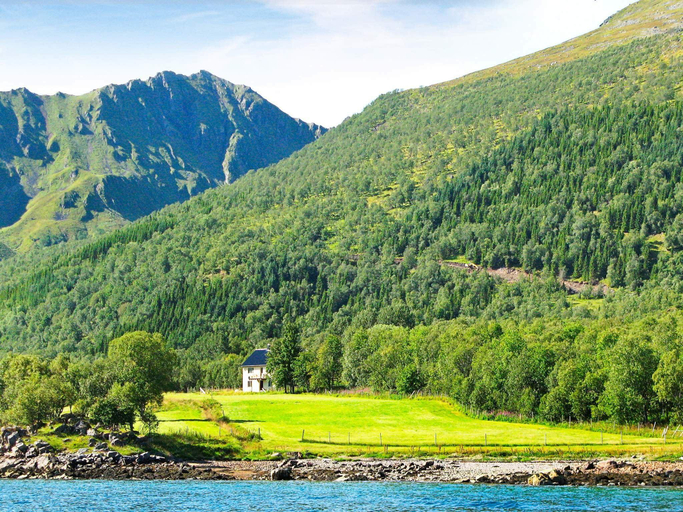 Others 5, person holiday home in ALSVAG-By Traum, Øksnes