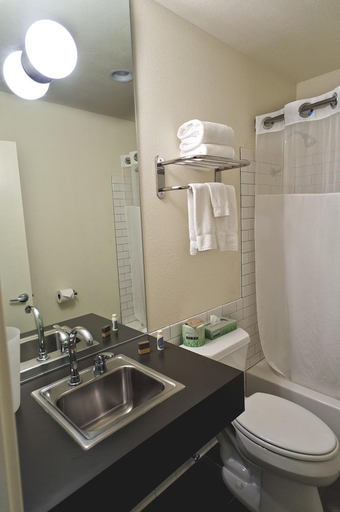 Bathroom, Jupiter Hotel, Multnomah