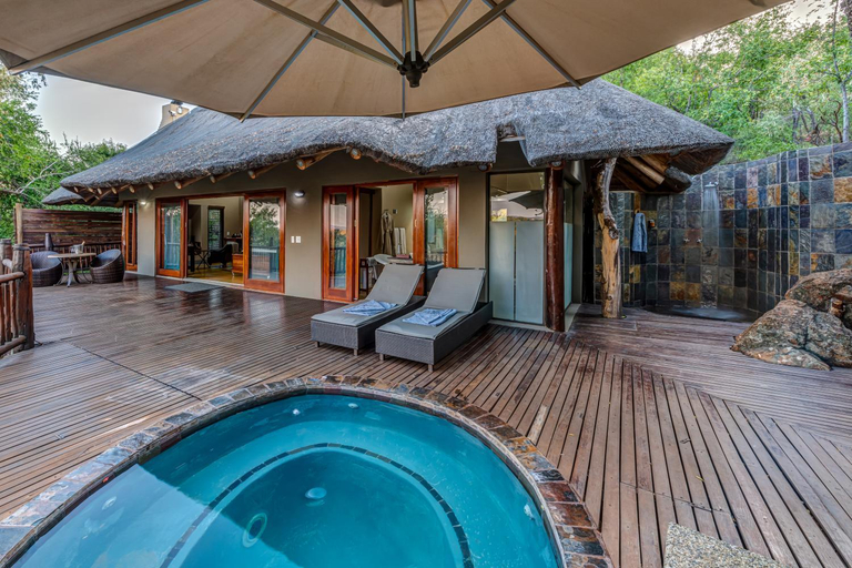 Sport & Beauty, Etali Safari Lodge, Ngaka Modiri Molema