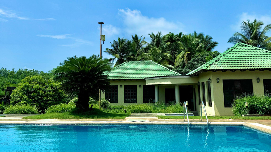Others 5, Hotel Sadhana Executive- Dapoli, Ratnagiri
