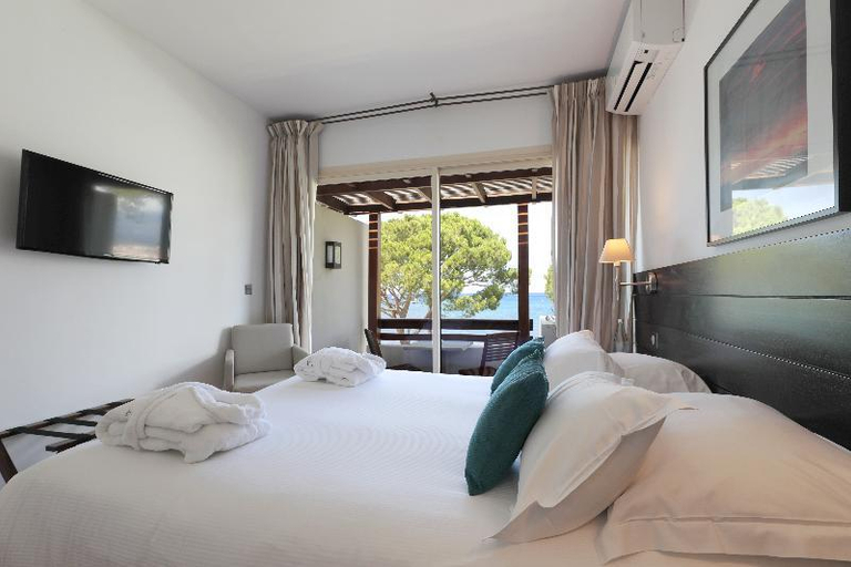 Bedroom 3, Hotel La Roya, Haute-Corse