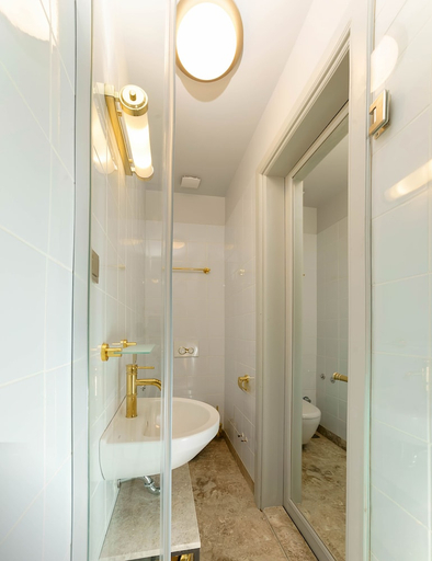 Bathroom 5, Delight Deluxe Hotel, Antalya