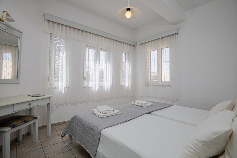 Others 4, Marias Studios & Apartments in Platanias, Crete