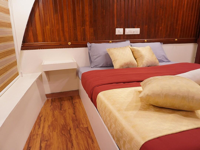 Bedroom, ALICE LAKE PROMISE, Alappuzha