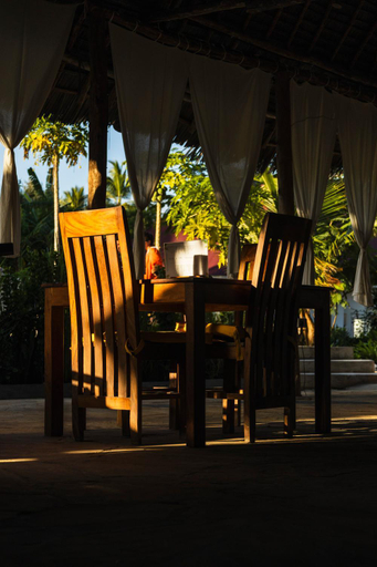 Food & Drinks 4, Mem Luxury Apartments and Hotel, Kusini