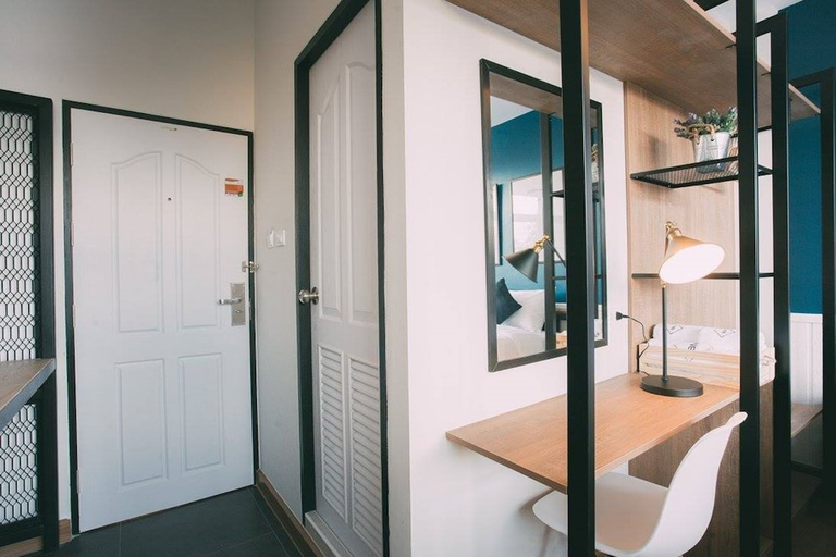 Bathroom 4, Baan Noppadol, Prawet
