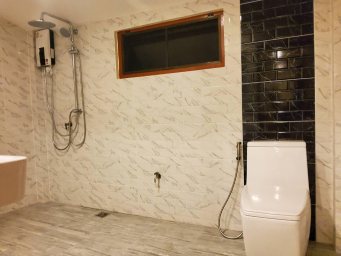 Bathroom 3, Himtong Himtang, K. Phu Pieng