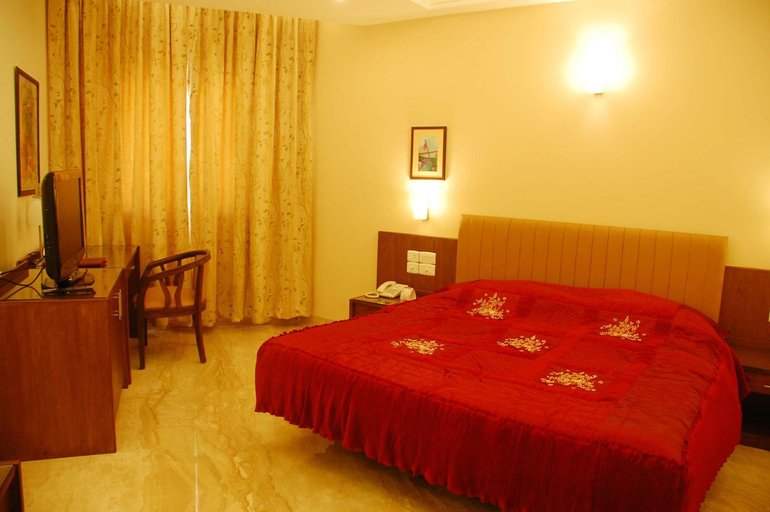 Bedroom, Hotel Deepa Comforts, Dakshina Kannada