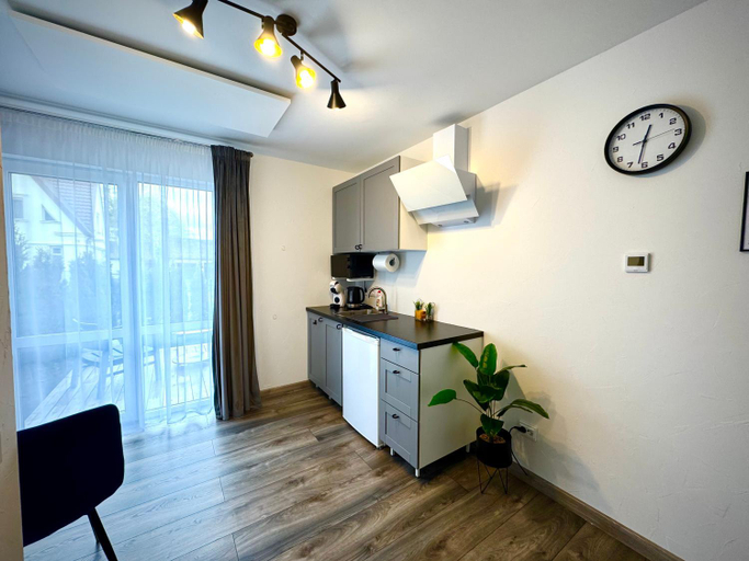 Others 2, Kamiles apartamentai, Palangos