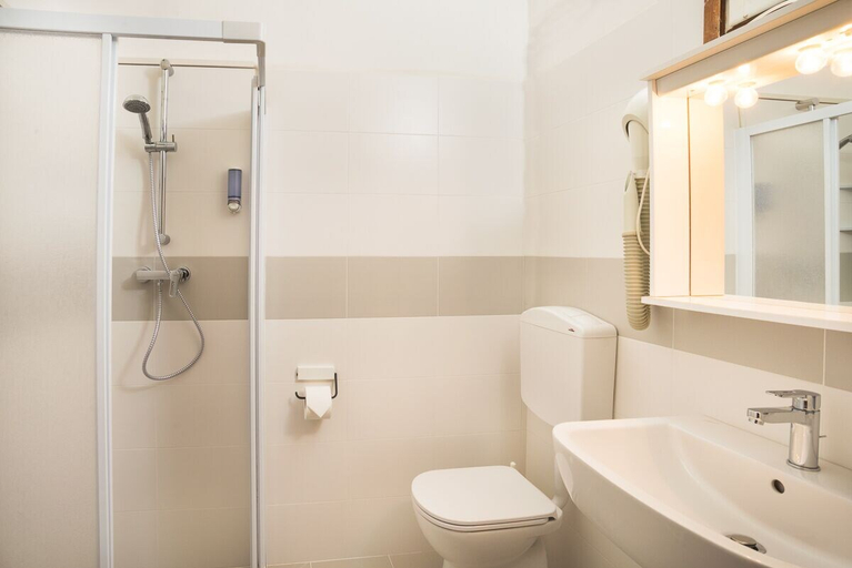 Bathroom 3, HOTEL AZZORRE ANTILLE, Venezia