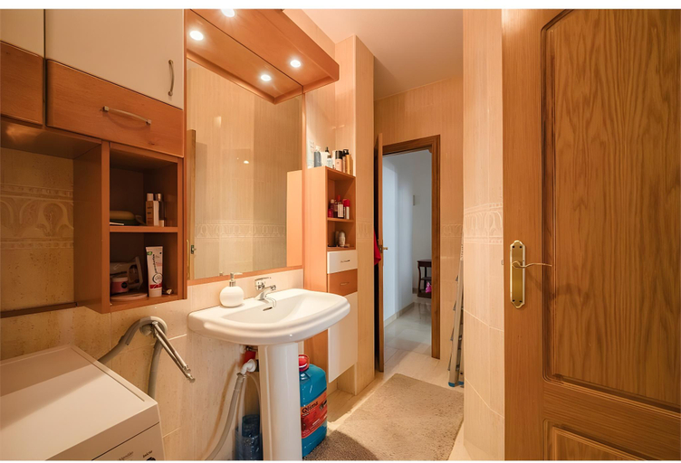 Bathroom 2, Charming Flat@HistoricCentre &short walk to Beach, Alicante