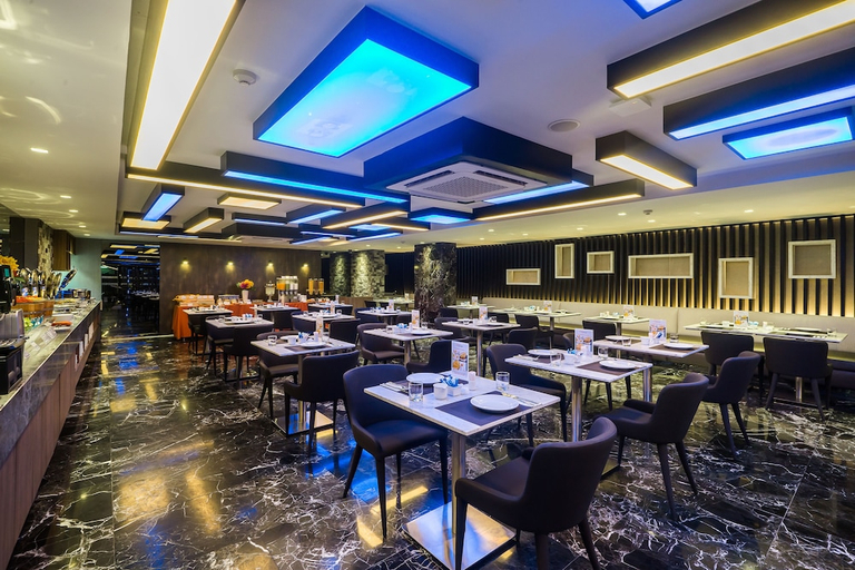 Food & Drinks 5, Citrus Suites Sukhumvit 6 Bangkok, Khlong Toey
