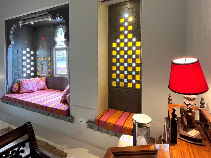 Bedroom 4, Smiling sparrows 2 bedroom luxury terrace villa, Udaipur
