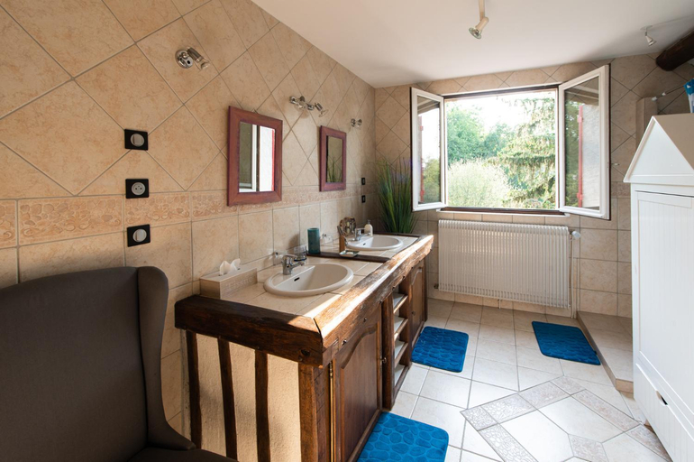 Bathroom, L’etang des 7, Loir-et-Cher