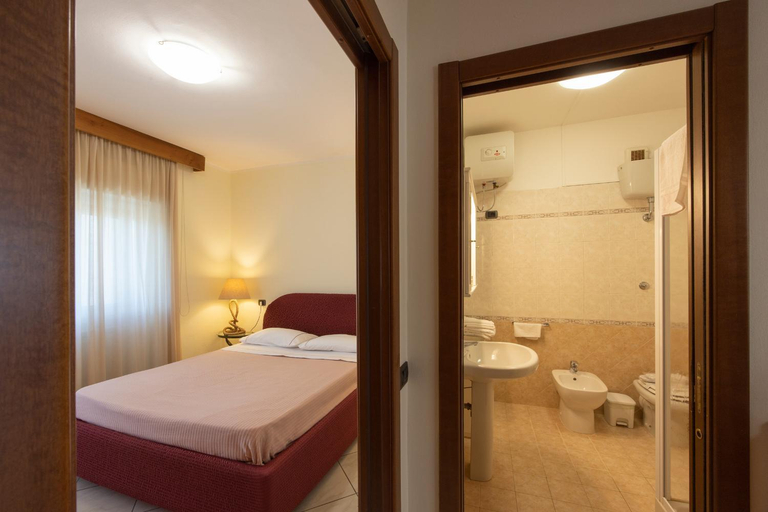 Others 2, Dal Sandro B&B, Livorno