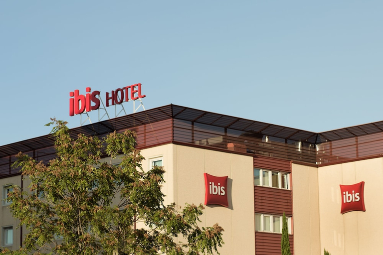 Exterior & Views 2, ibis Madrid Fuenlabrada, Madrid