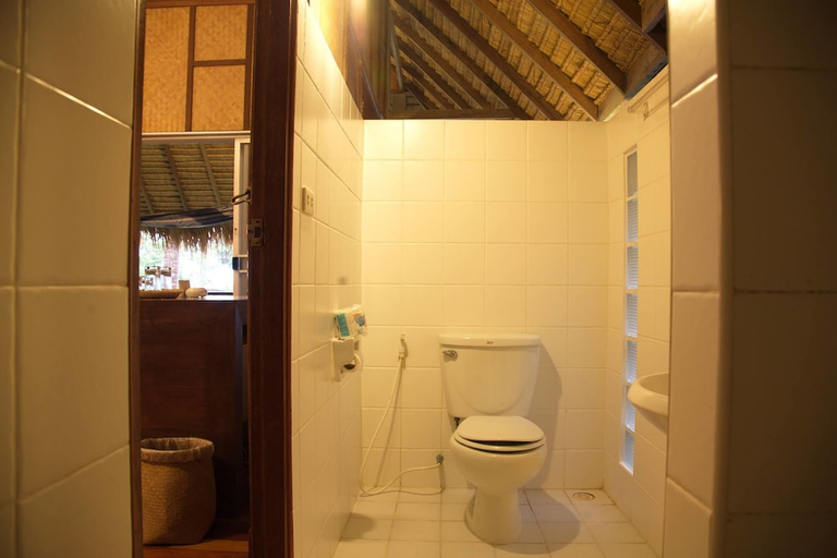 Bathroom, The Narima Bungalow Resort, Ko Lanta