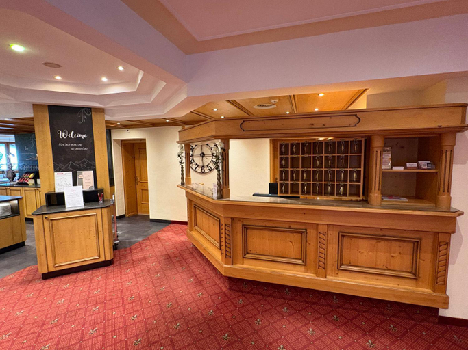 Public Area 3, Hotel Garni Rifflsee, Imst