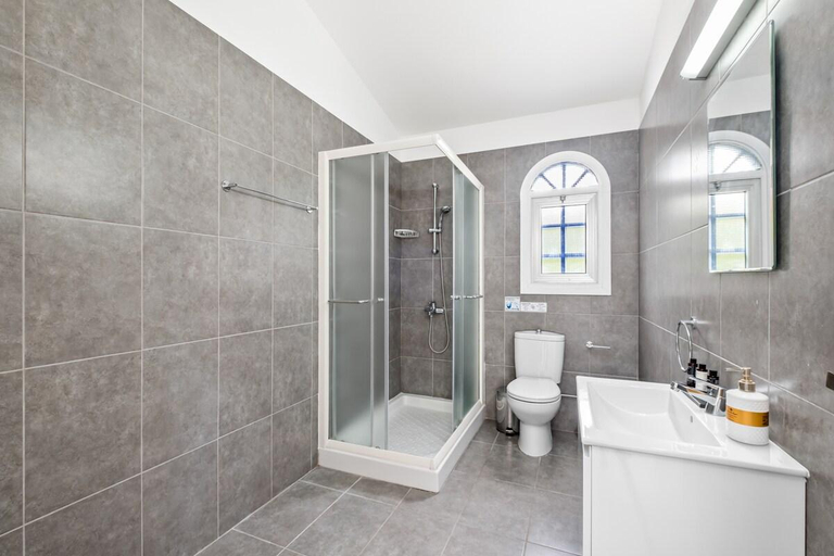 Bathroom 4, Ivy Blue Villa by Nomads