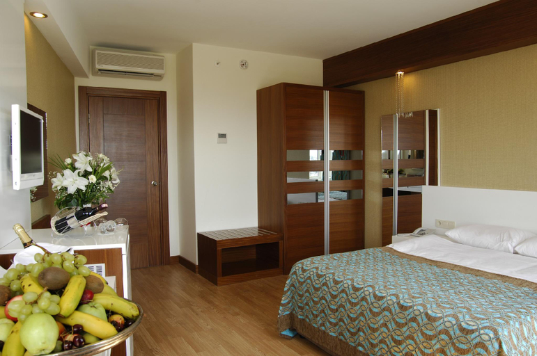 Bedroom 3, Sea World Resort & Spa, Manavgat