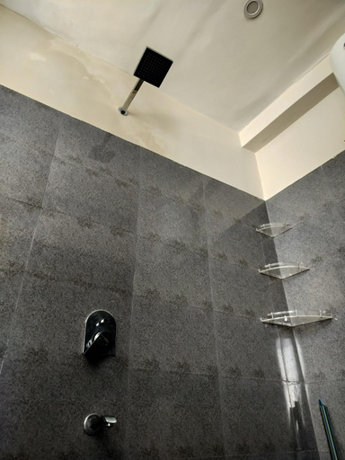 Bathroom 3, Gawa Residency, Leh