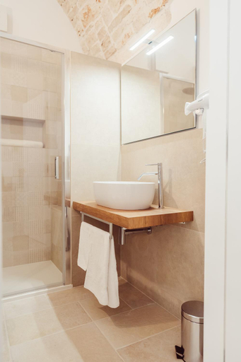 Bathroom 3, Le Luci del Borgo B&B, Bari