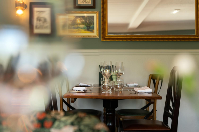 Food & Drinks 5, The Hampshire Hog, Hampshire