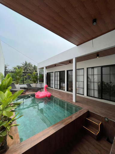 Sport & Beauty 3, Sampai Villa Queensland, Sleman