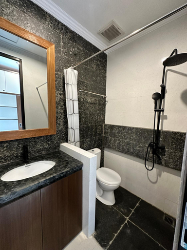 Bathroom 3, Mangkoe Ndoro Kostel, Sleman
