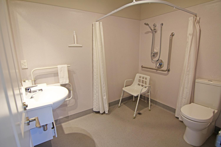 Bathroom 4, Hanmer Apartments, Hurunui