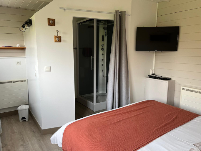Bedroom 2, Le Temps d'un Instant, Seine-Maritime