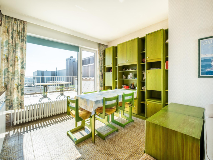 Others 2, Penthouse in Seafront with Stunning Sea View, West-Vlaanderen