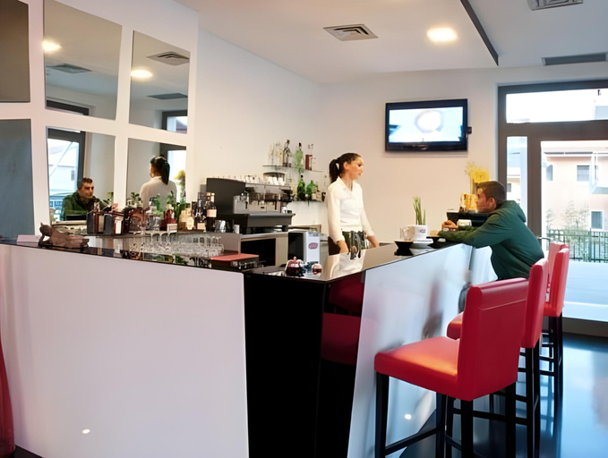 Food & Drinks 4, Eden Hotel, Chieti