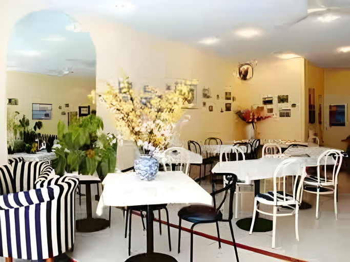 Food & Drinks 5, Hotel Cannes Croisette, Alpes-Maritimes