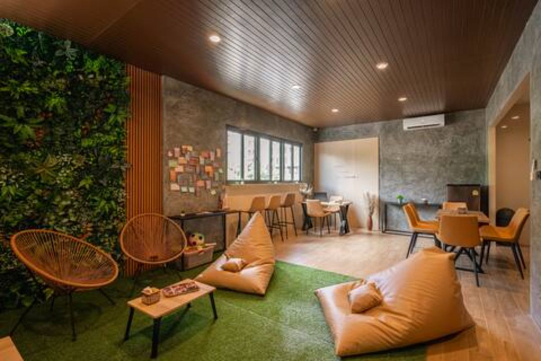 Public Area 3, Mitsu Guesthouse, Karon Beach, Phuket Island