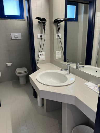 Bathroom 3, Park Hotel Residence, Cremona