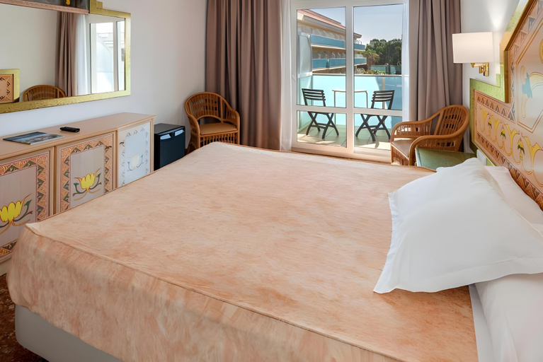 Bedroom 3, Hotel Canada Palace, Tarragona